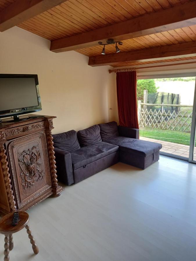 Gite Le Plessis Villa Saint-Urbain  Esterno foto